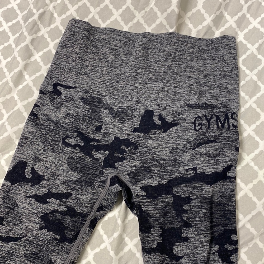 Gymshark 
Athletic Leggings 
Gym Apparel
